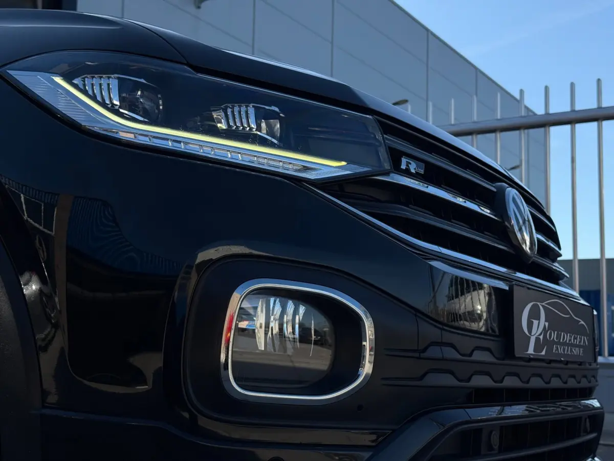1.0 TSI Style Business R / 3x R-LINE / Carplay / Dodehoek / Camera / Led / Keyless / ACC / Lane Assist /