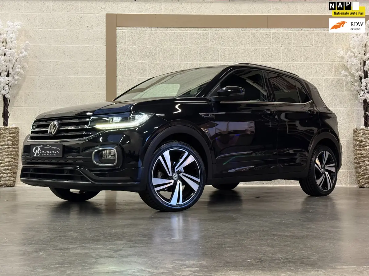 1.0 TSI Style Business R / 3x R-LINE / Carplay / Dodehoek / Camera / Led / Keyless / ACC / Lane Assist /