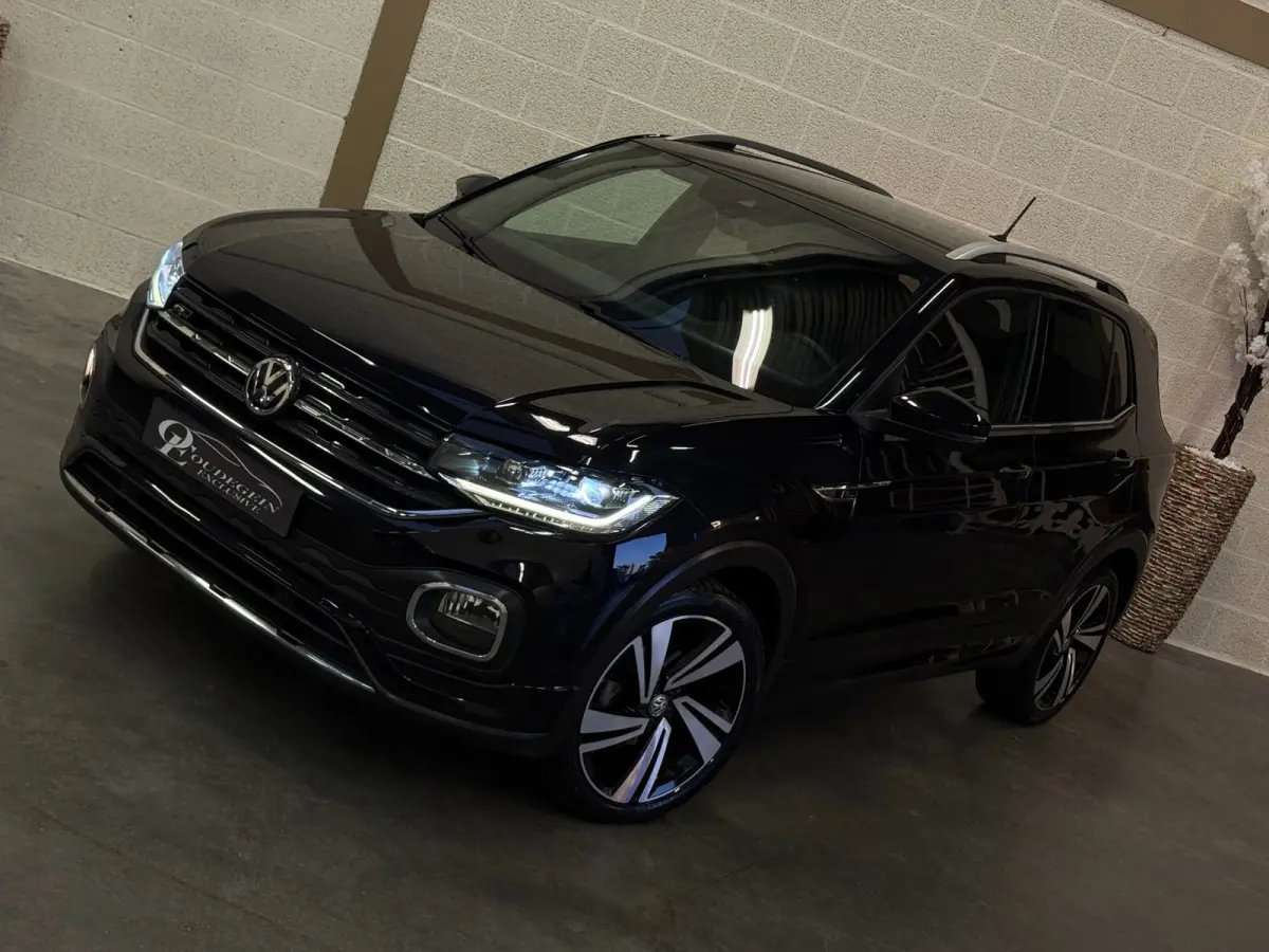 1.0 TSI Style Business R / 3x R-LINE / Carplay / Dodehoek / Camera / Led / Keyless / ACC / Lane Assist /