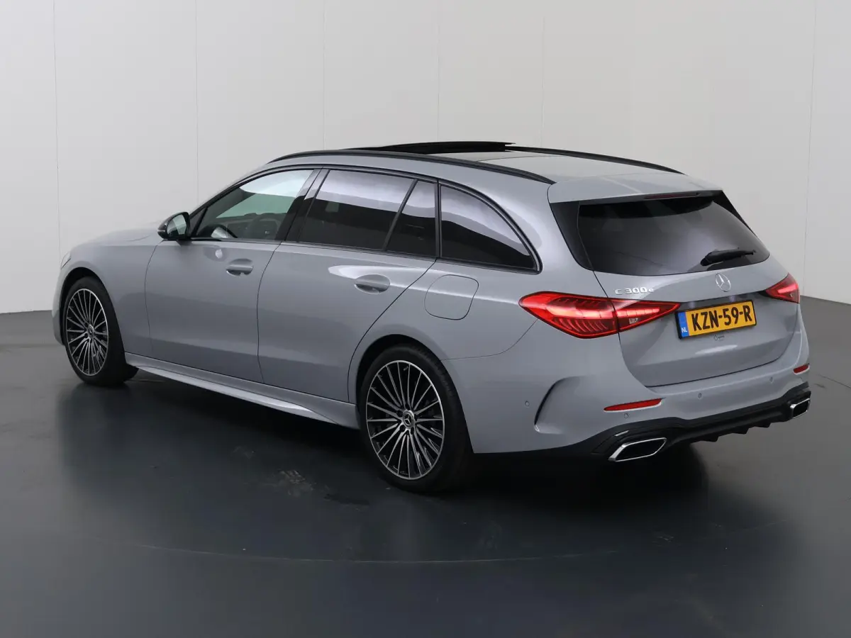 300 e 140 Years Edition 300 e 140 Years Edition Mercedes-Benz C 300 e Estate 140 Years Edition