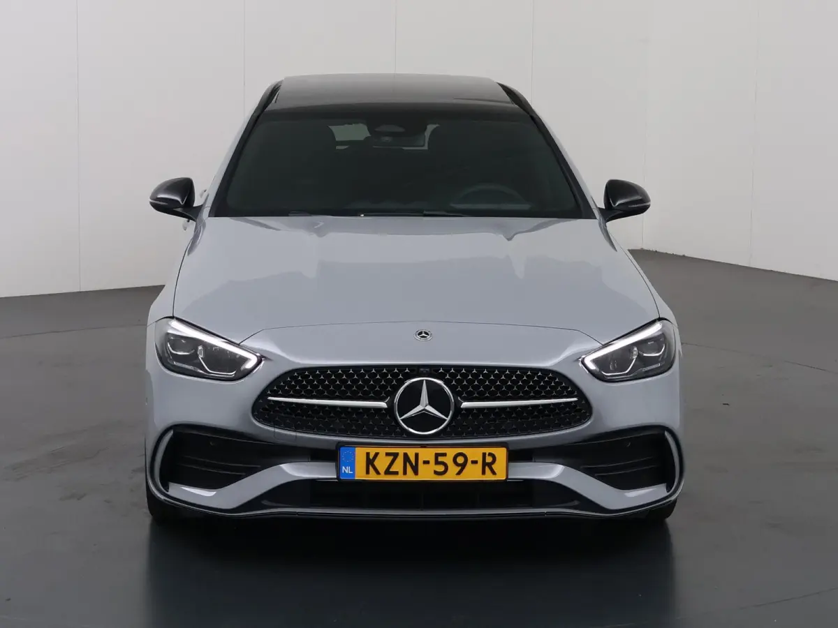 300 e 140 Years Edition 300 e 140 Years Edition Mercedes-Benz C 300 e Estate 140 Years Edition