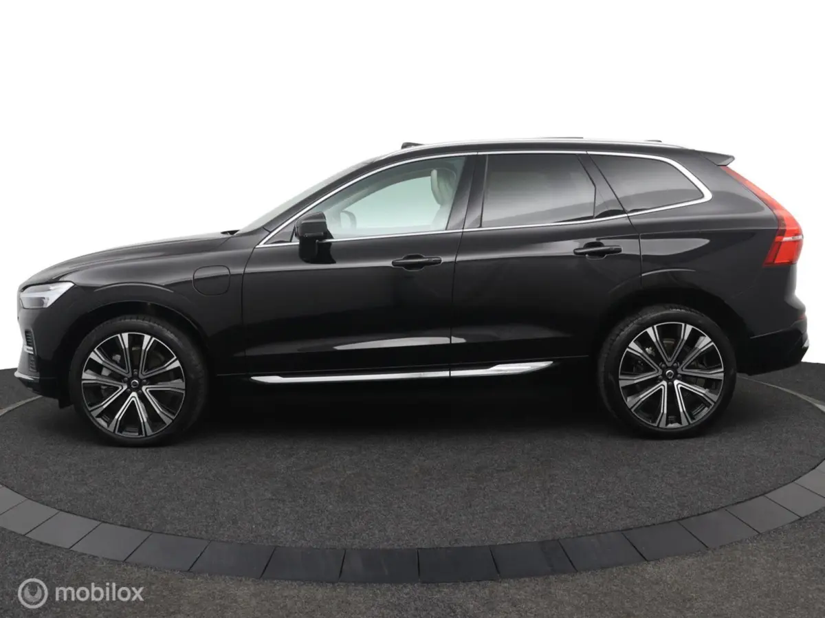 2.0 T6 Plug-in hybrid AWD Plus Bright | Trekhaak | Pilot Assist | Pano | Stoel- Stuurverwarming | Achterbank verwarmd |