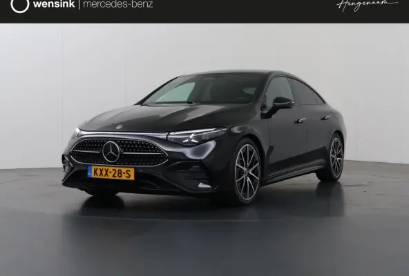 180 Business Solution AMG | Premium Pakket | 19"LM velgen | Superscreen | Panoramadak | Night Pakket | Sportstoelen |