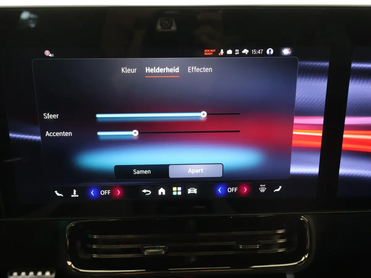 180 Business Solution AMG | Premium Pakket | 19"LM velgen | Superscreen | Panoramadak | Night Pakket | Sportstoelen |