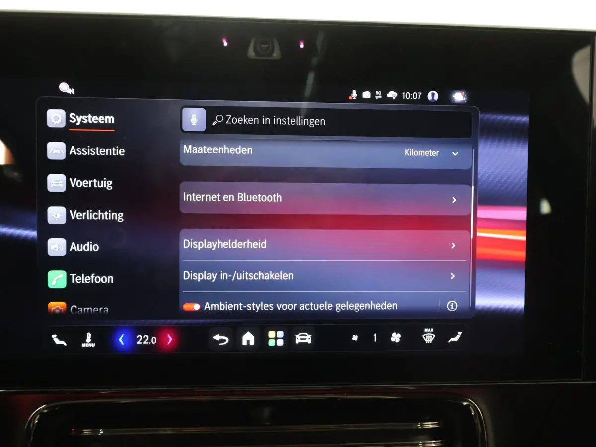 180 Business Solution AMG | Night | Panoramadak | Memory | Trekhaak | Sfeerverlichting | Stoelverwarming |
