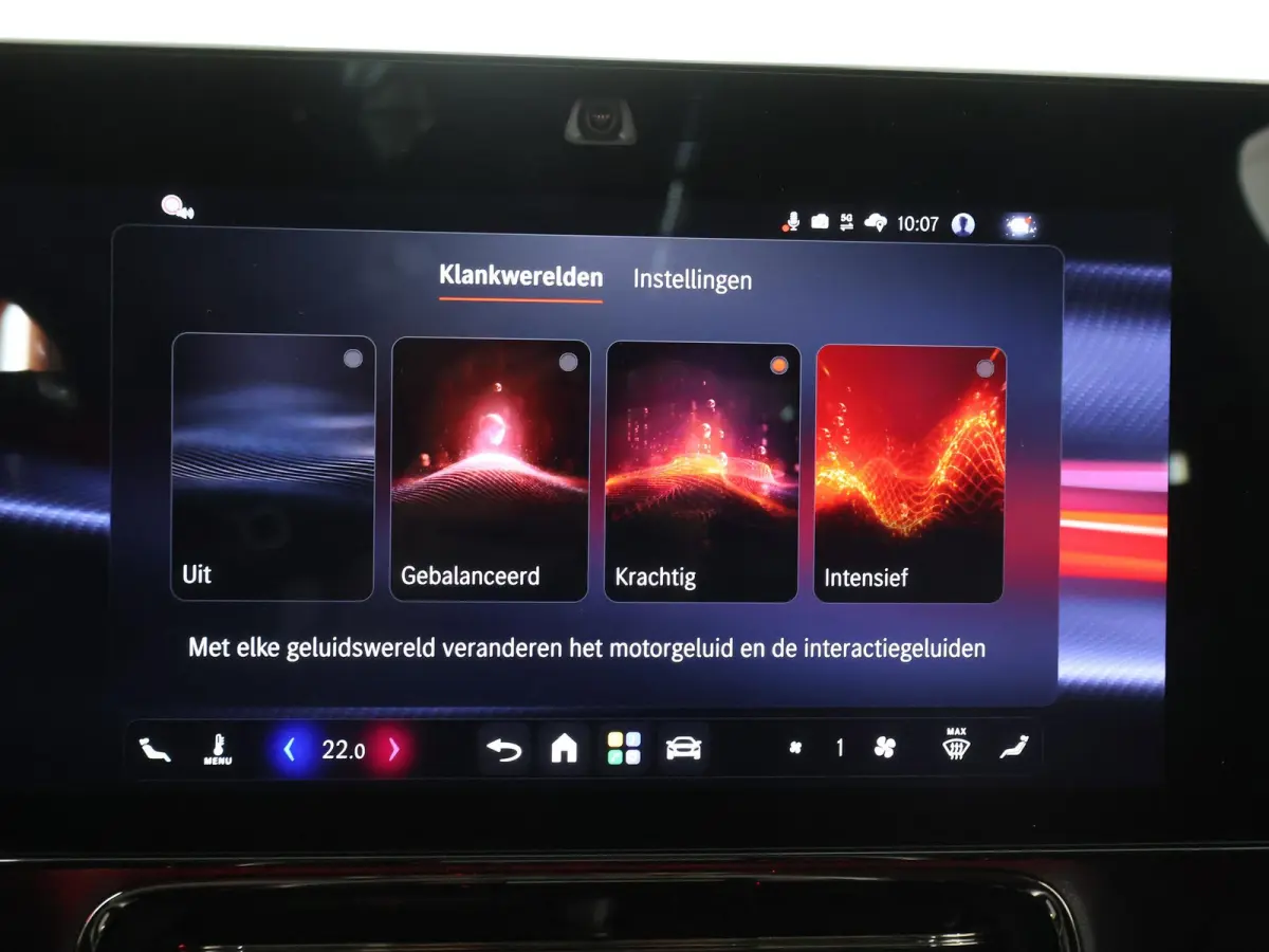 180 Business Solution AMG | Night | Panoramadak | Memory | Trekhaak | Sfeerverlichting | Stoelverwarming |