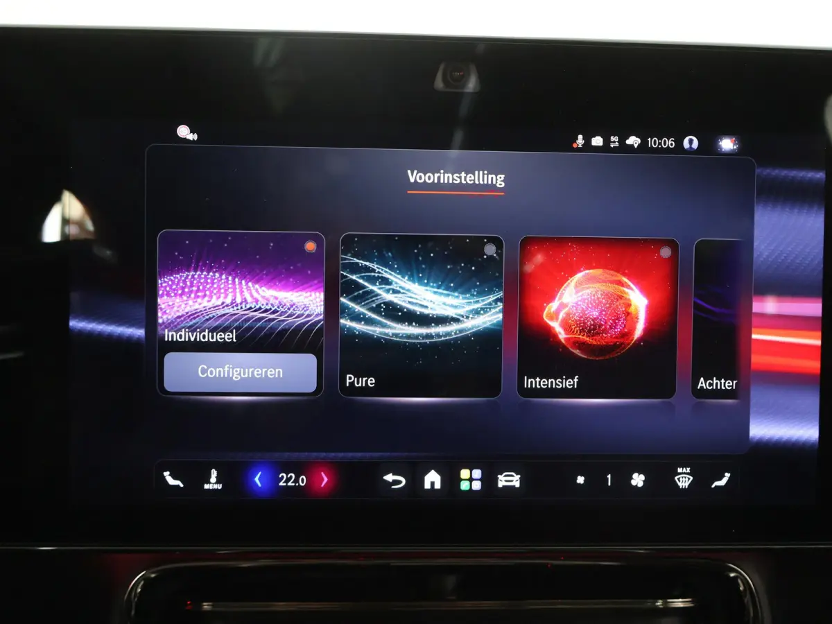 180 Business Solution AMG | Night | Panoramadak | Memory | Trekhaak | Sfeerverlichting | Stoelverwarming |