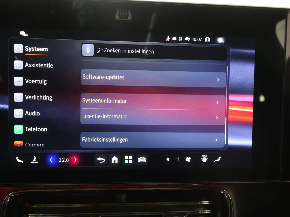 180 Business Solution AMG | Night | Panoramadak | Memory | Trekhaak | Sfeerverlichting | Stoelverwarming |