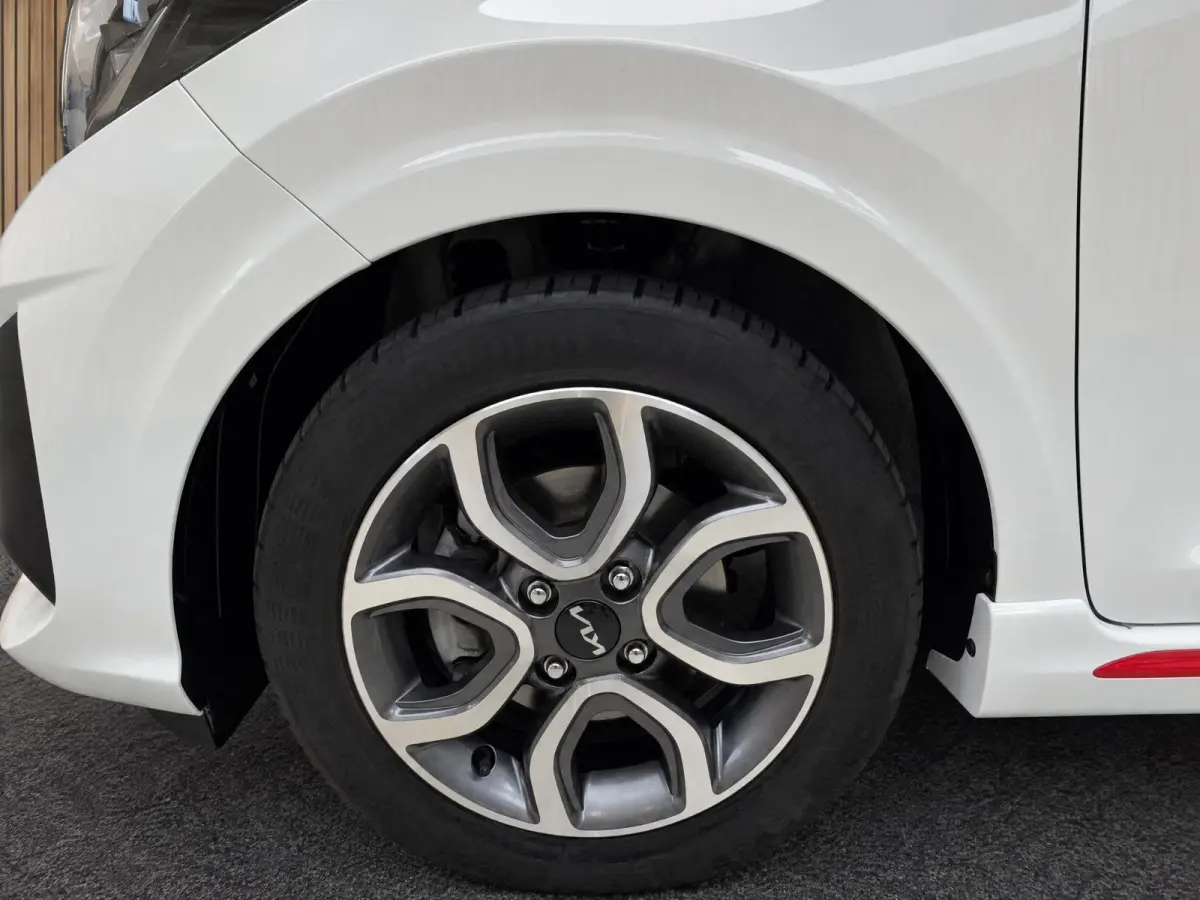 1.0 DPi GT-Line Dealer onderhouden | Navigatie | Leder interieur | Climate control | Lichtmetaal |
