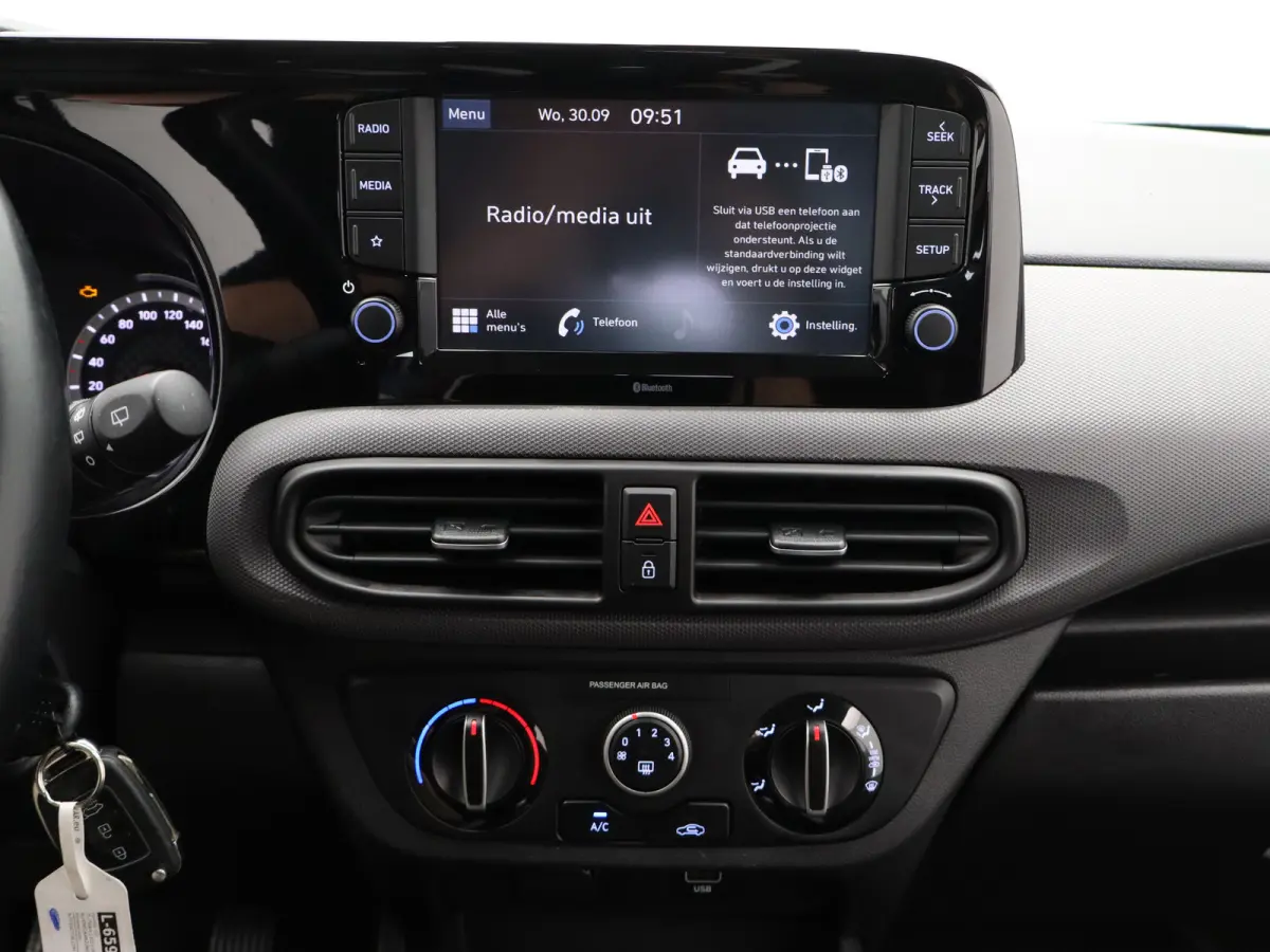 1.0 Comfort | Alarm klasse 1(startblokkering) | Apple Carplay/Android Auto|telefoonintegratie premium | Armsteun voor