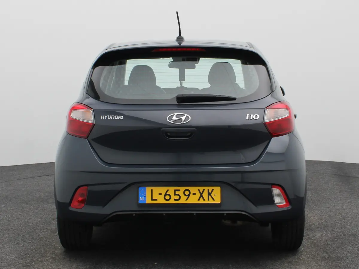 1.0 Comfort | Alarm klasse 1(startblokkering) | Apple Carplay/Android Auto|telefoonintegratie premium | Armsteun voor