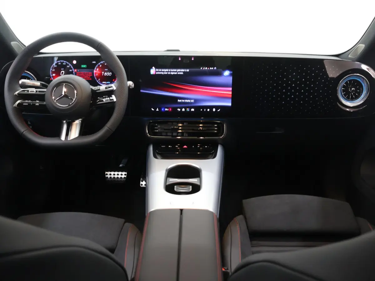 180 Business Solution AMG | Sportstoelen | Trekhaak | Stoelverwarming |