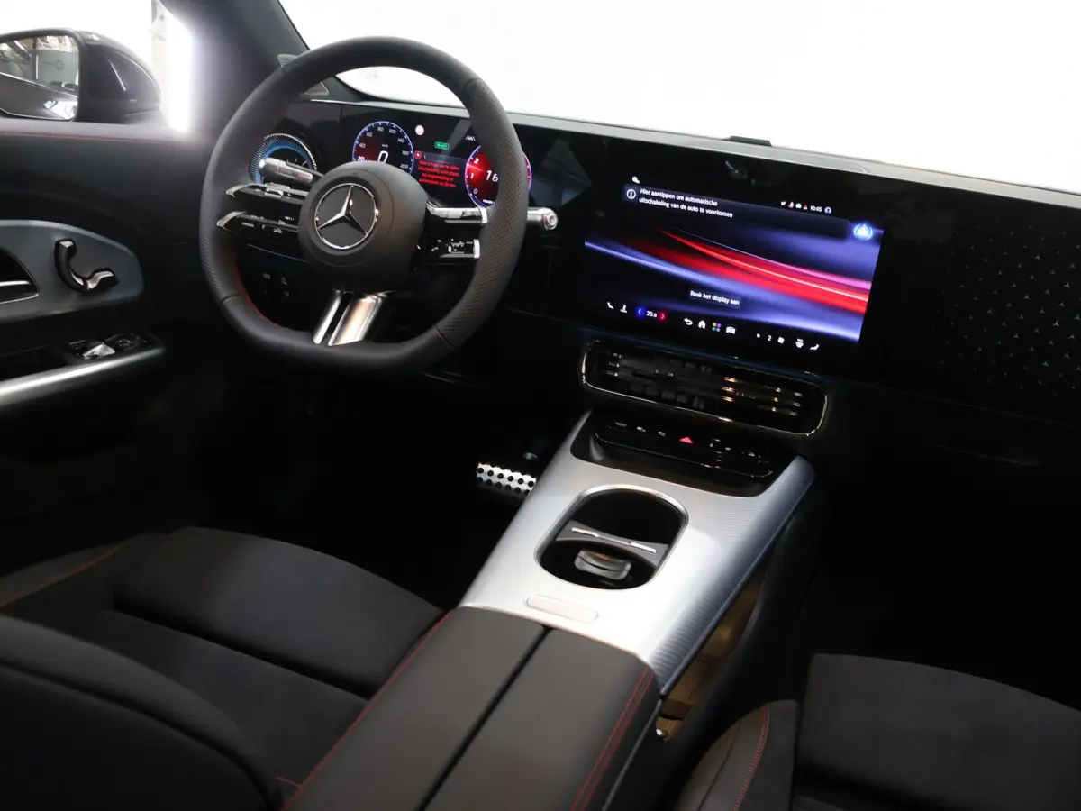 180 Business Solution AMG | Sportstoelen | Trekhaak | Stoelverwarming |
