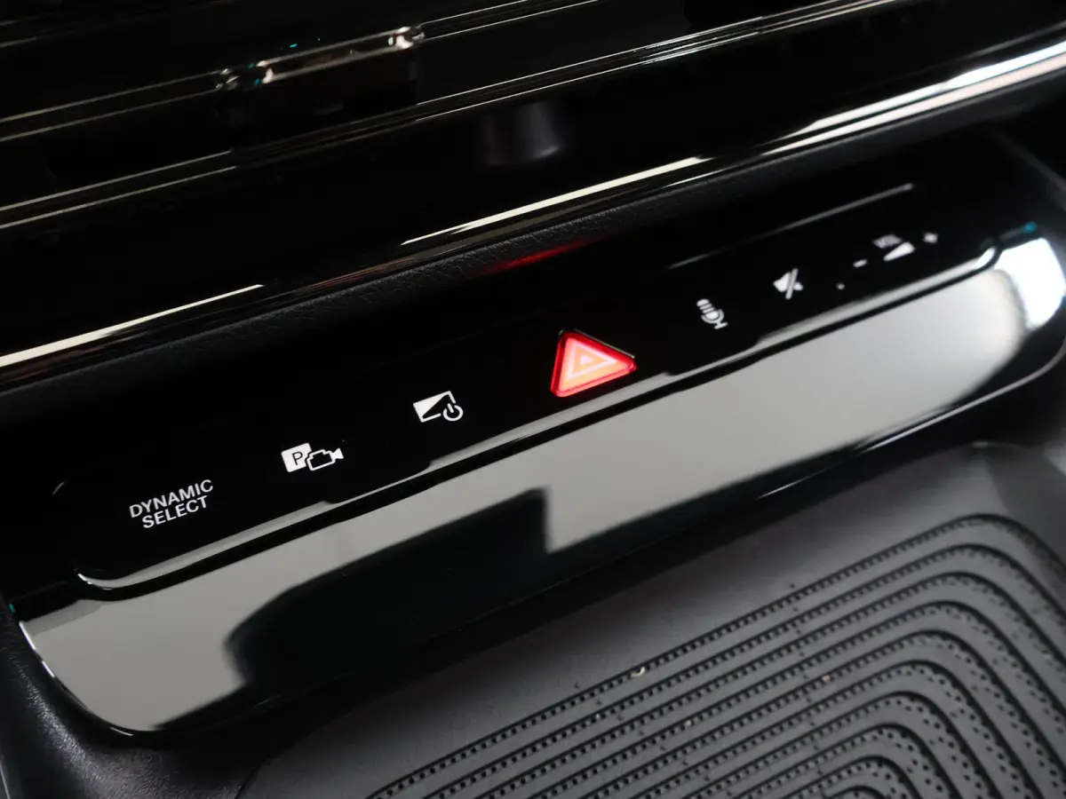180 Business Solution AMG | Sportstoelen | Trekhaak | Stoelverwarming |