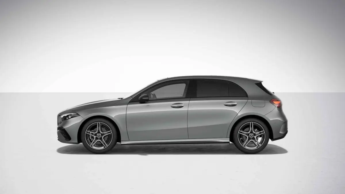 180 Business Solution AMG | Night | Panoramadak | Widescreen | Stoelverwarming |