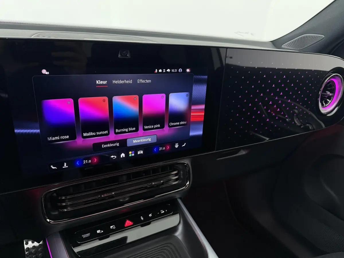 250+ Business Solution AMG 85.5 kWh | Trekhaak  | Nightpakket |  MULTIBEAM LED | Memorypakket |