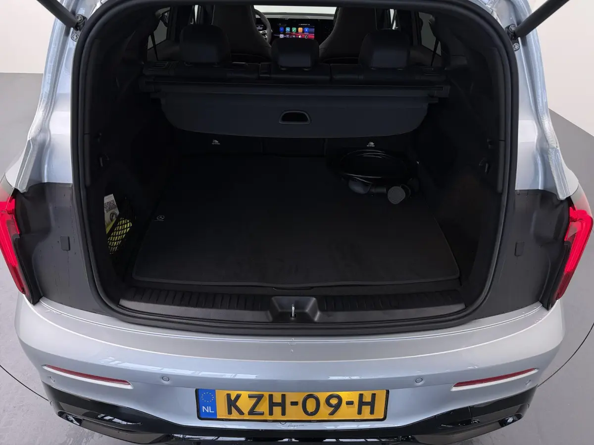 250+ Business Solution AMG 85.5 kWh | Trekhaak  | Nightpakket |  MULTIBEAM LED | Memorypakket |