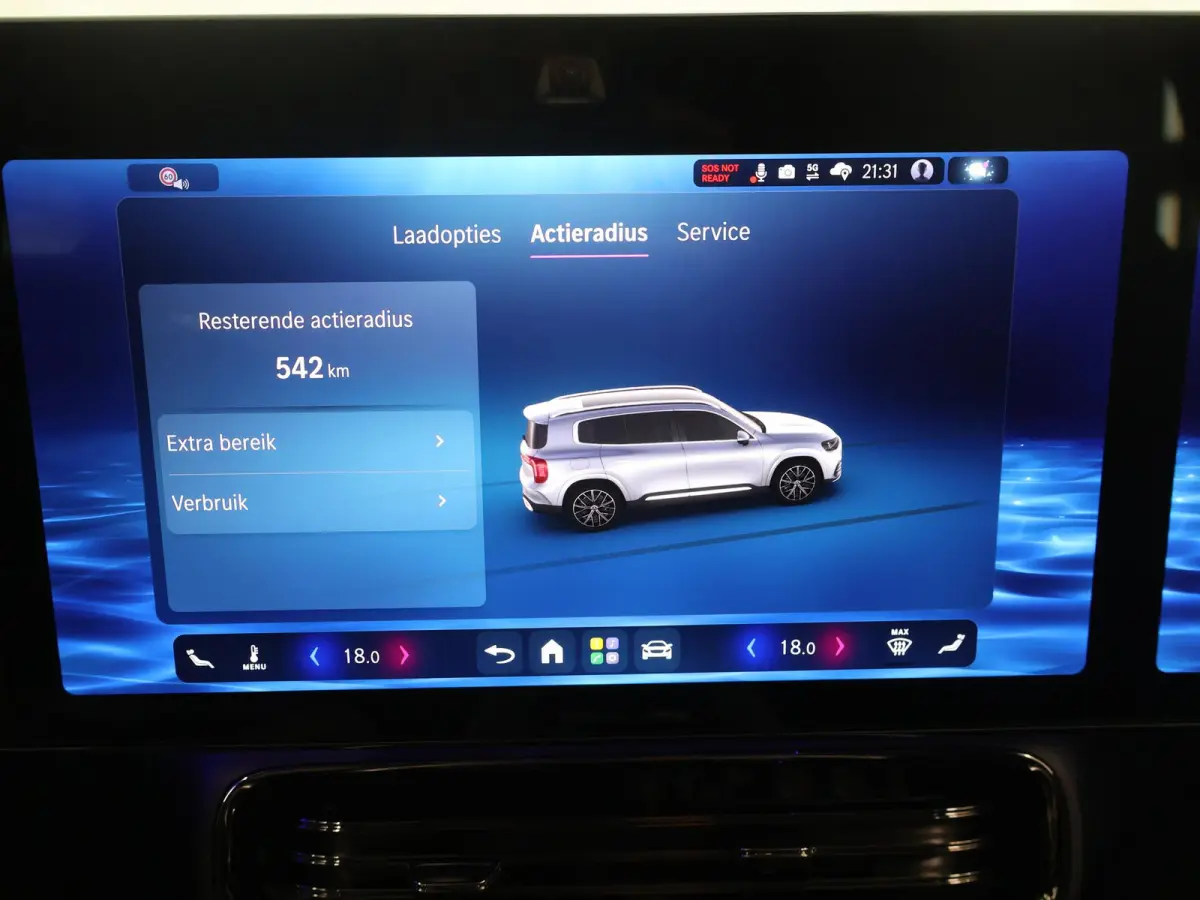250+ Business Solution AMG 85.5 kWh | Premium Pakket | 20" LM velgen | Night Pakket | Sportstoelen | Superscreen |
