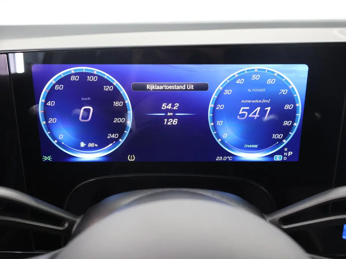 250+ Business Solution AMG 85.5 kWh | Premium Pakket | 20" LM velgen | Night Pakket | Sportstoelen | Superscreen |