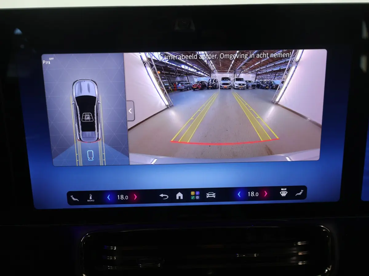 250+ Business Solution AMG 85.5 kWh | Premium Pakket | 20" LM velgen | Night Pakket | Sportstoelen | Superscreen |