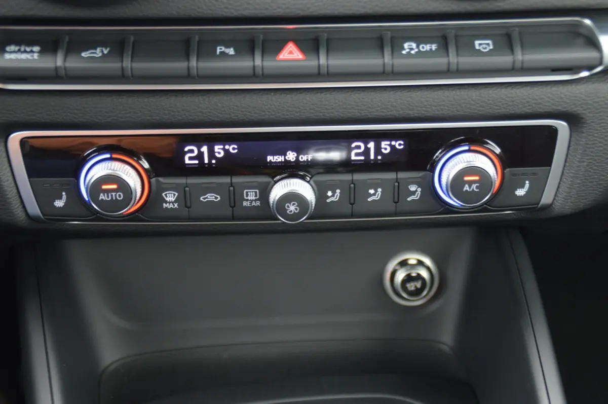1.4 e-tron Sport Pro Line plus PHEV