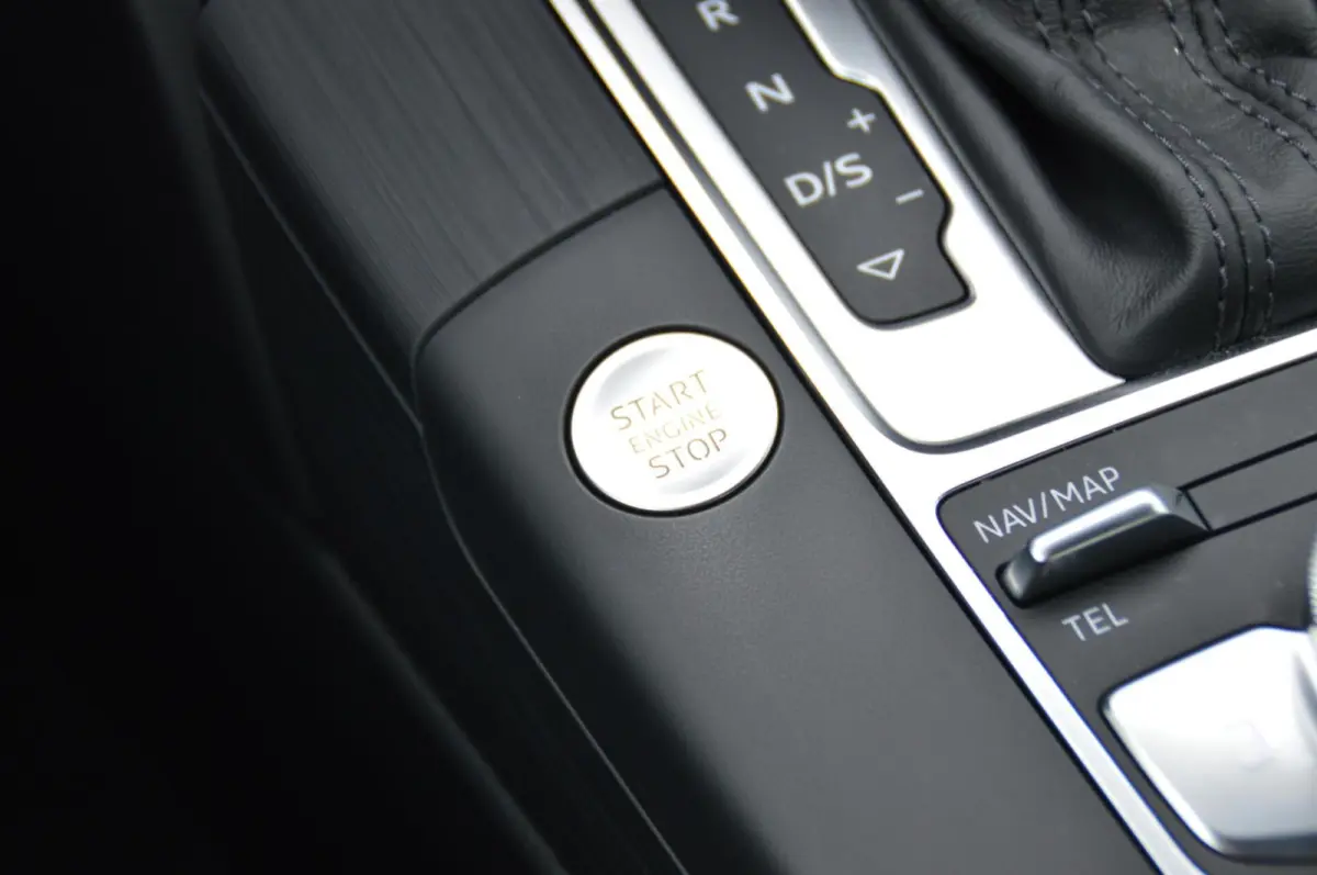 1.4 e-tron Sport Pro Line plus PHEV