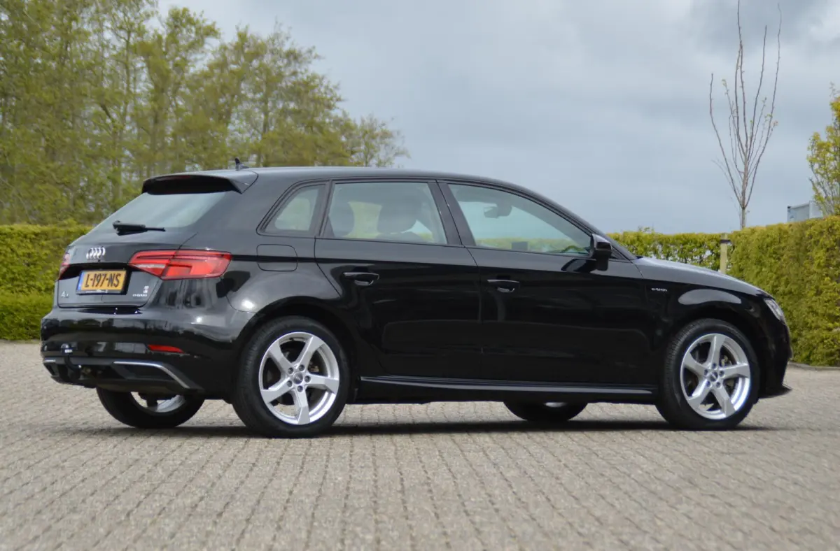 1.4 e-tron Sport Pro Line plus PHEV
