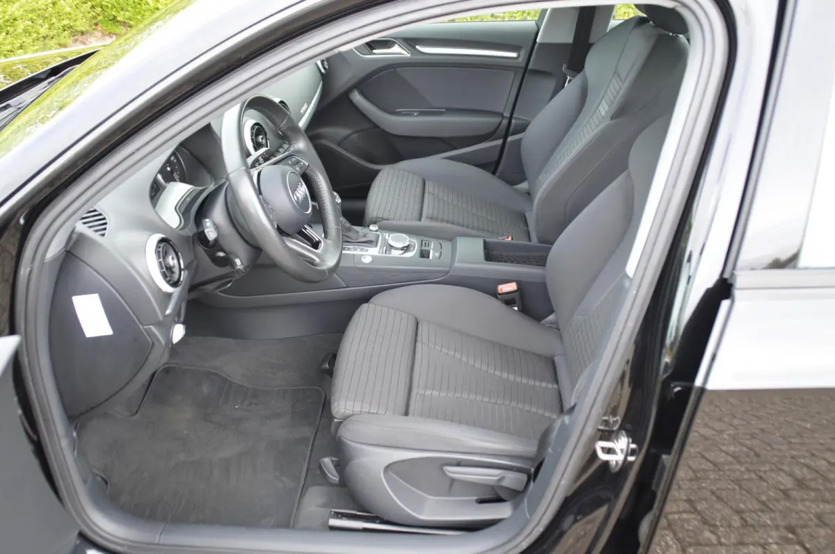 1.4 e-tron Sport Pro Line plus PHEV