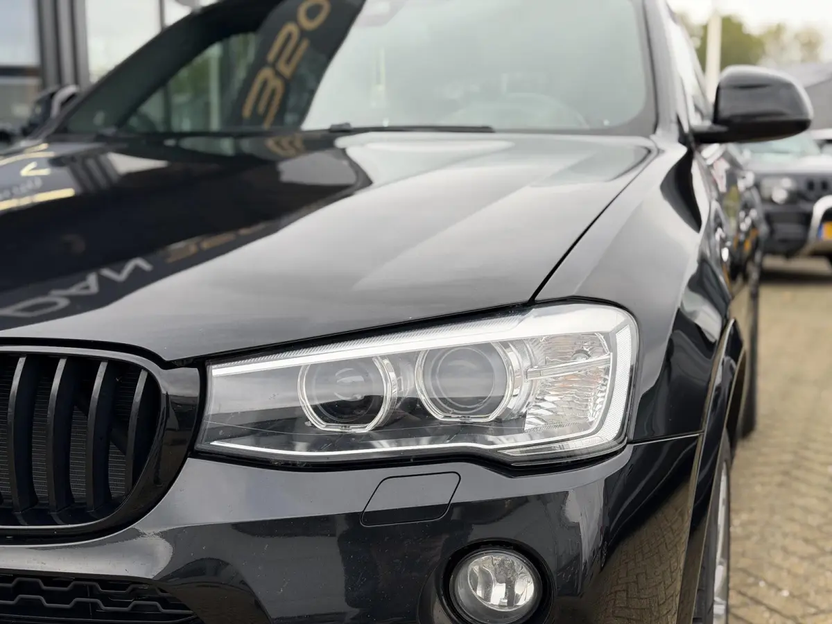 xDrive20d Centennial High Executive 190PK | Zeer Nette Staat! | PANO | M Pakket | Achteruitrijcamera | Elektrische Trekhaak | DAB+ | 19 Inch Lichtmetalen Velgen met 4 Nieuwe Banden | Lederen