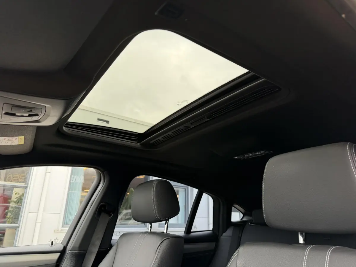 xDrive20d Centennial High Executive 190PK | Zeer Nette Staat! | PANO | M Pakket | Achteruitrijcamera | Elektrische Trekhaak | DAB+ | 19 Inch Lichtmetalen Velgen met 4 Nieuwe Banden | Lederen