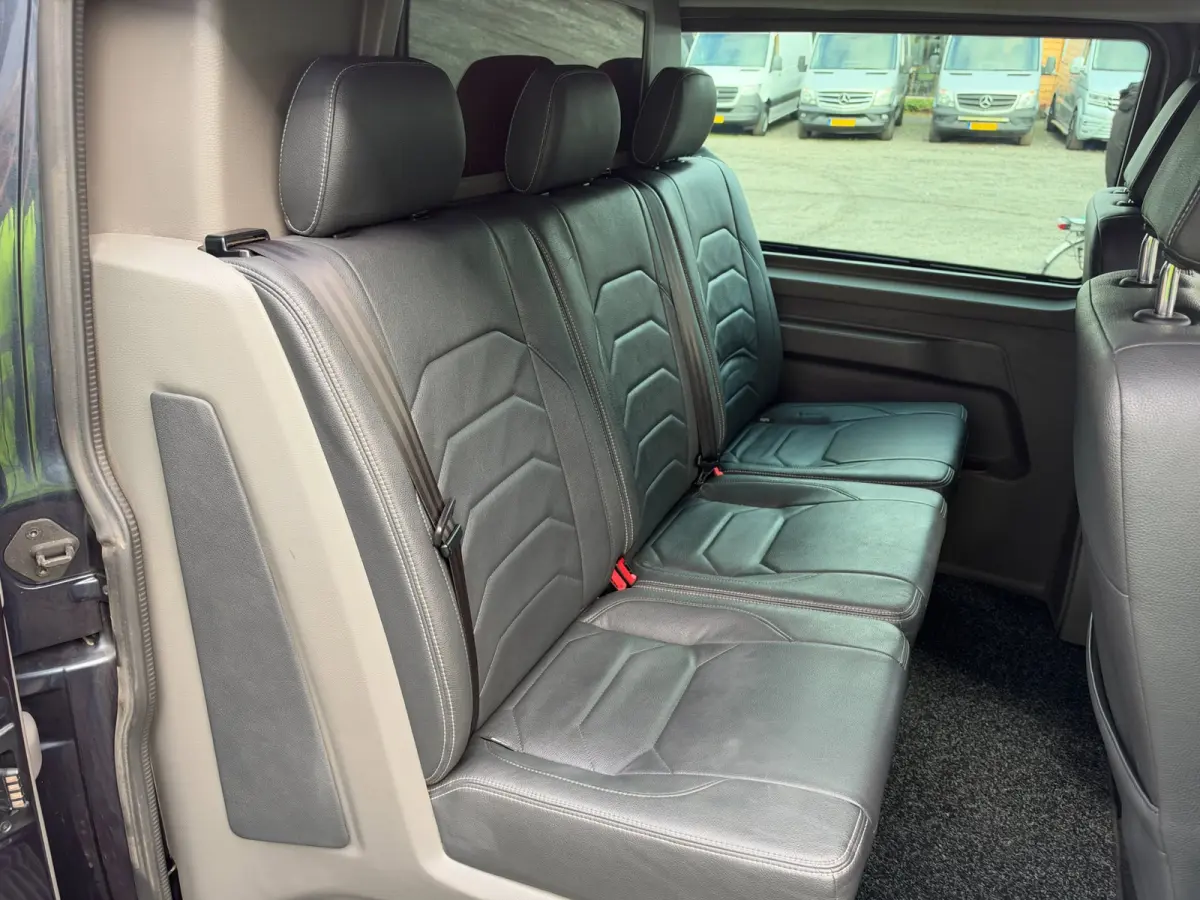 Bulli 2.0 TDI 150pk L2H1 Dubbel Cabine