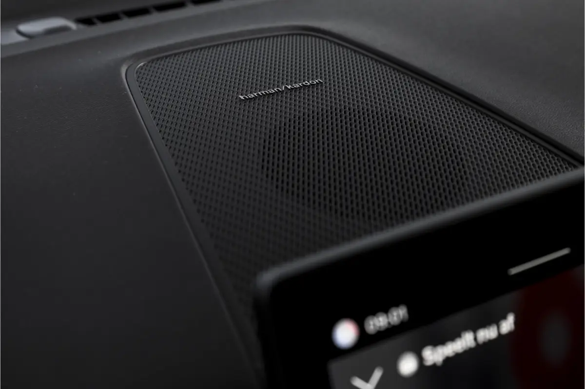 2.0 T8 Plug-in hybrid AWD Plus Black Edition | S/K Panodak | 360 Camera | Head-Up | Harman/Kardon | Dig.  Cockpit | Adapt. Cruise | Stoel-+Stuurverw. | NAV+App.Connect | Auto.Airco | LM 21" 