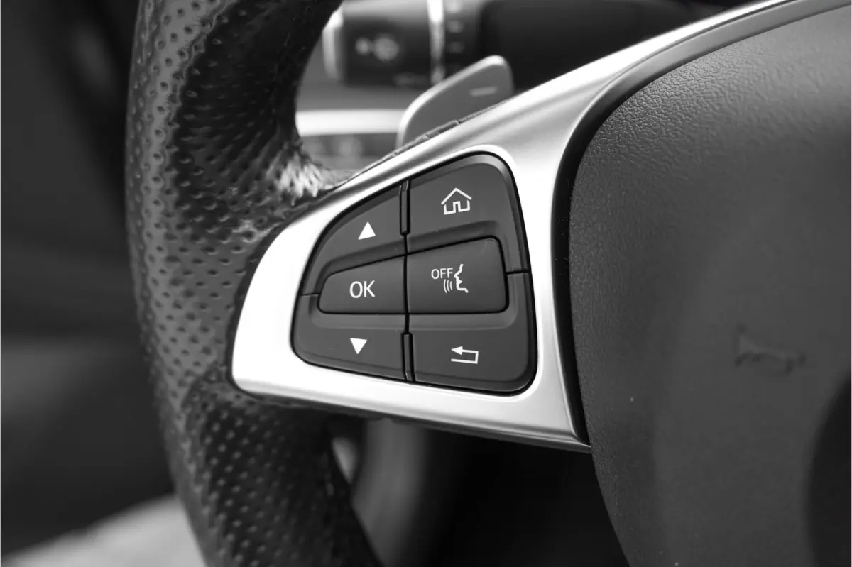 250 Premium Plus AMG Luchtvering 360° Airscarf