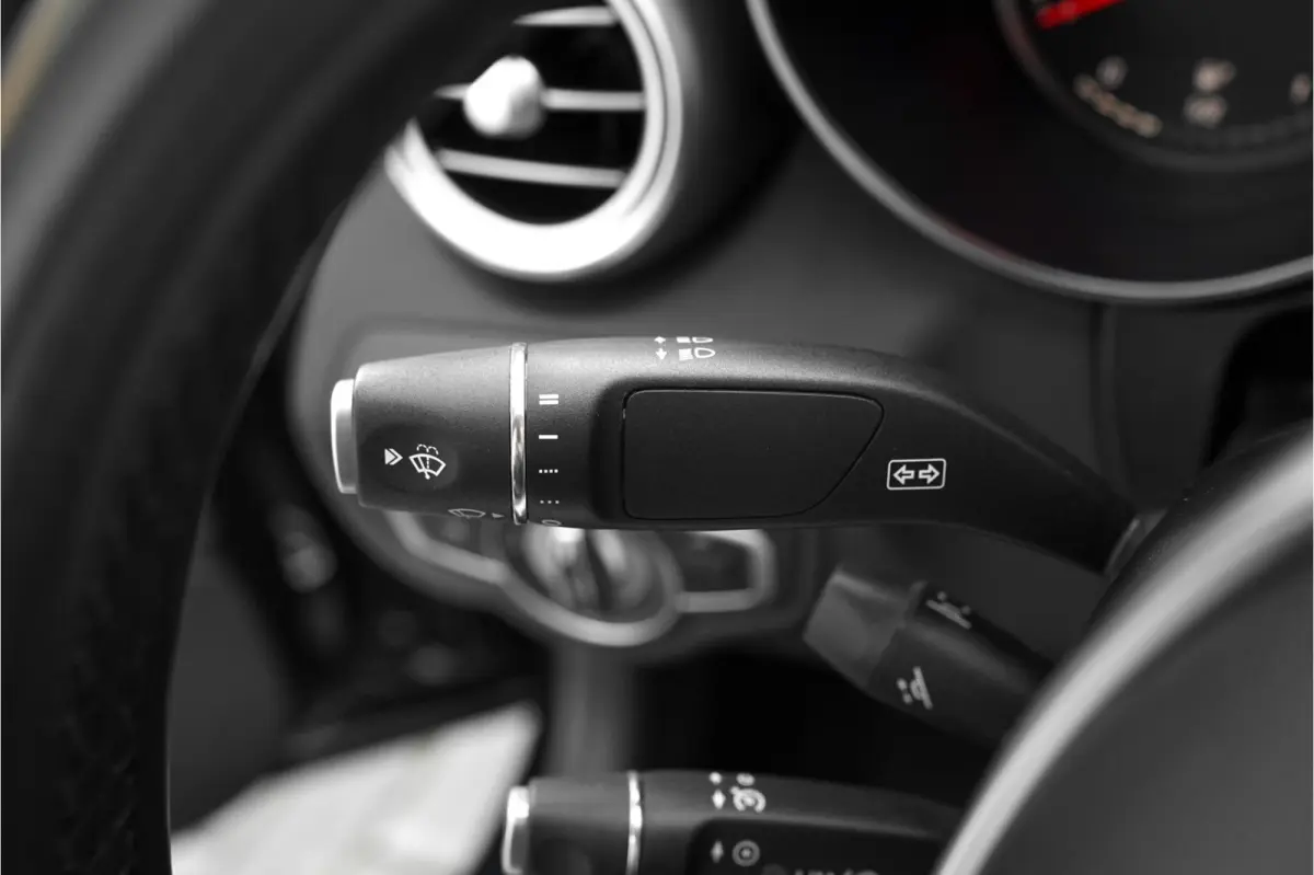 250 Premium Plus AMG Luchtvering 360° Airscarf