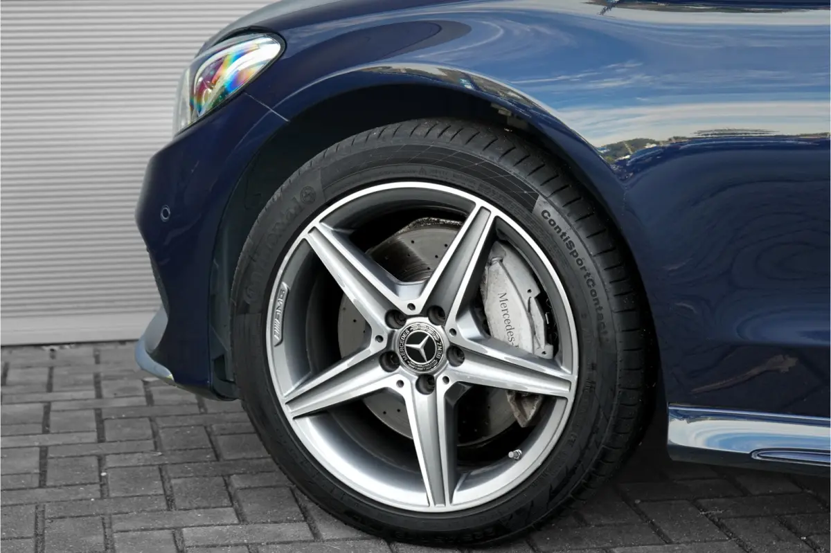 250 Premium Plus AMG Luchtvering 360° Airscarf