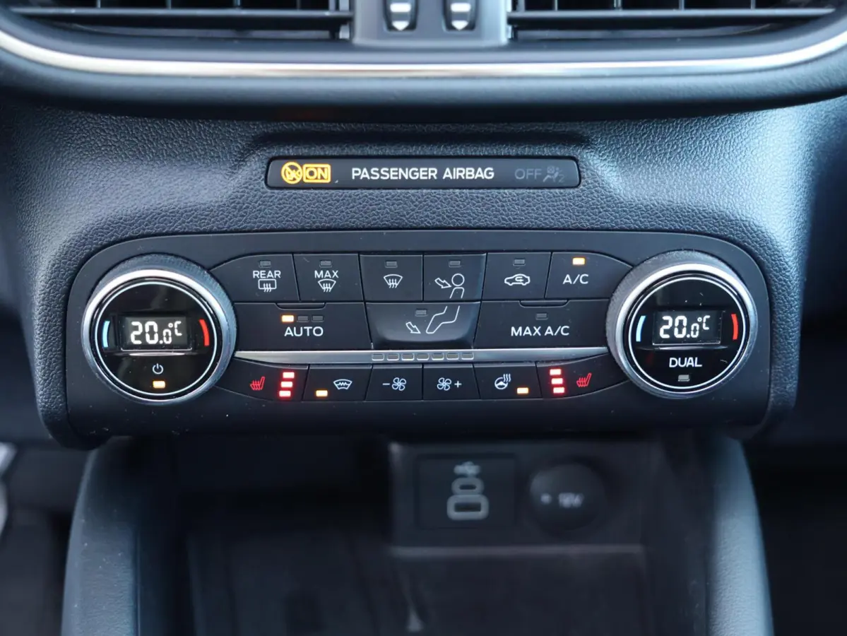 2.5 PHEV Vignale Elek. wegklapbare trekhaak | Panoramadak
