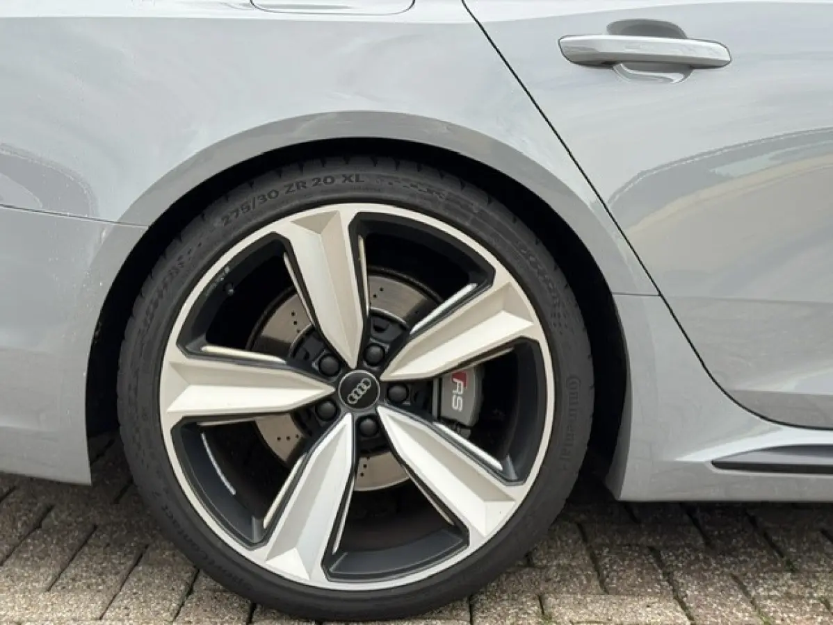 2.9 TFSI RS 4 quattro - Dealer onderhouden - Volledig origineel - Ceramic remmen - Panorama dak - NardoGrey -Massage