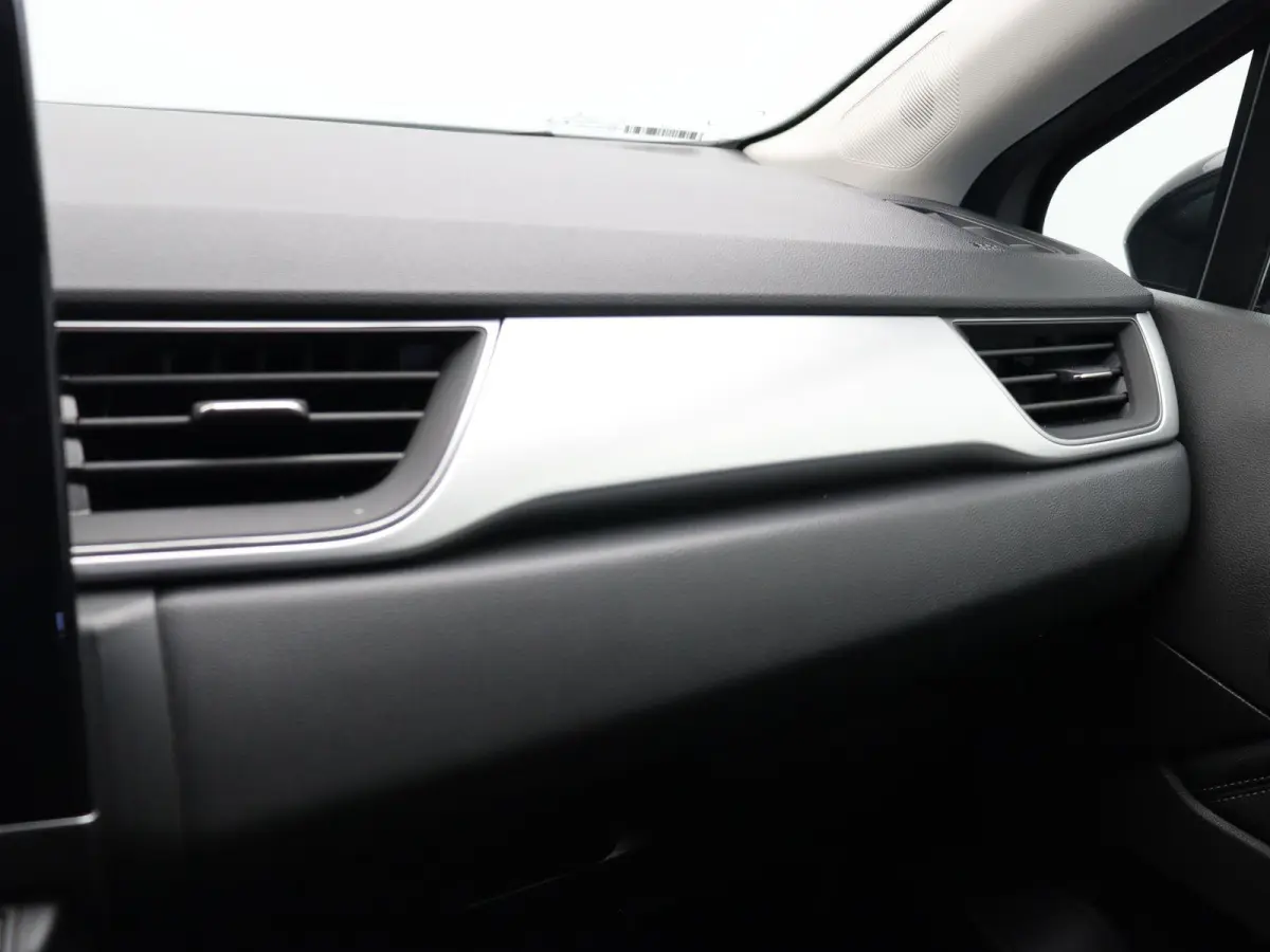 1.6 E-Tech Hybrid 145 Techno | Automaat | Climate control | Achteruitrijcamera | Cruise control |