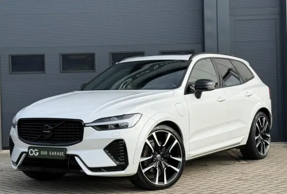 2.0 T8 AWD R-Design|Facelift|Lucht|B&W|Pano|22''