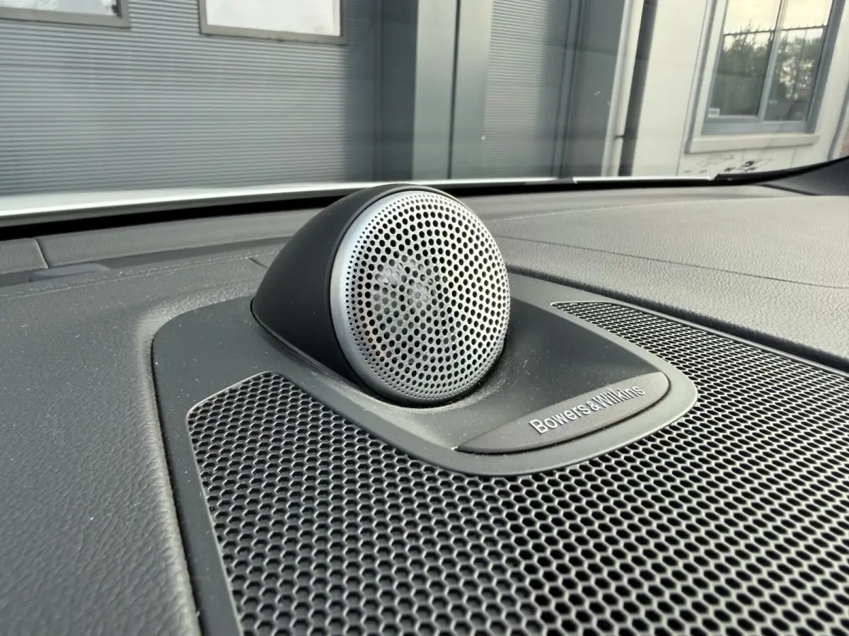 2.0 T8 AWD R-Design|Facelift|Lucht|B&W|Pano|22''
