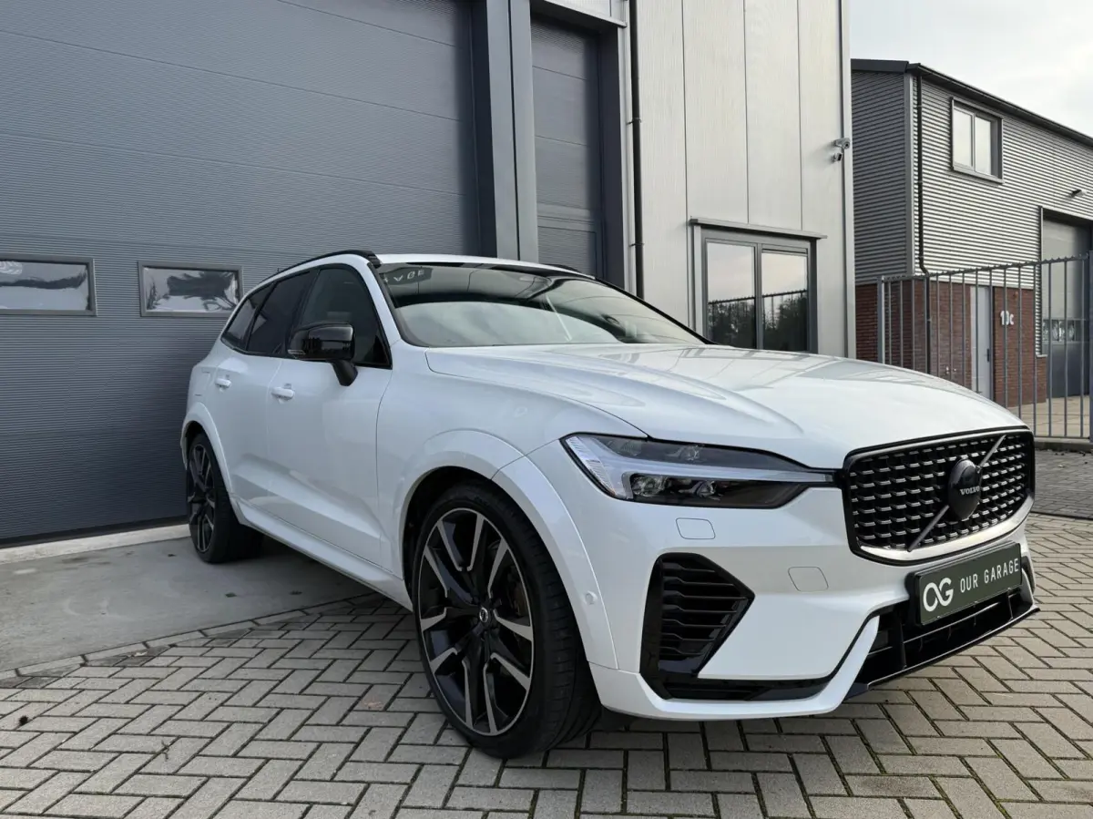 2.0 T8 AWD R-Design|Facelift|Lucht|B&W|Pano|22''