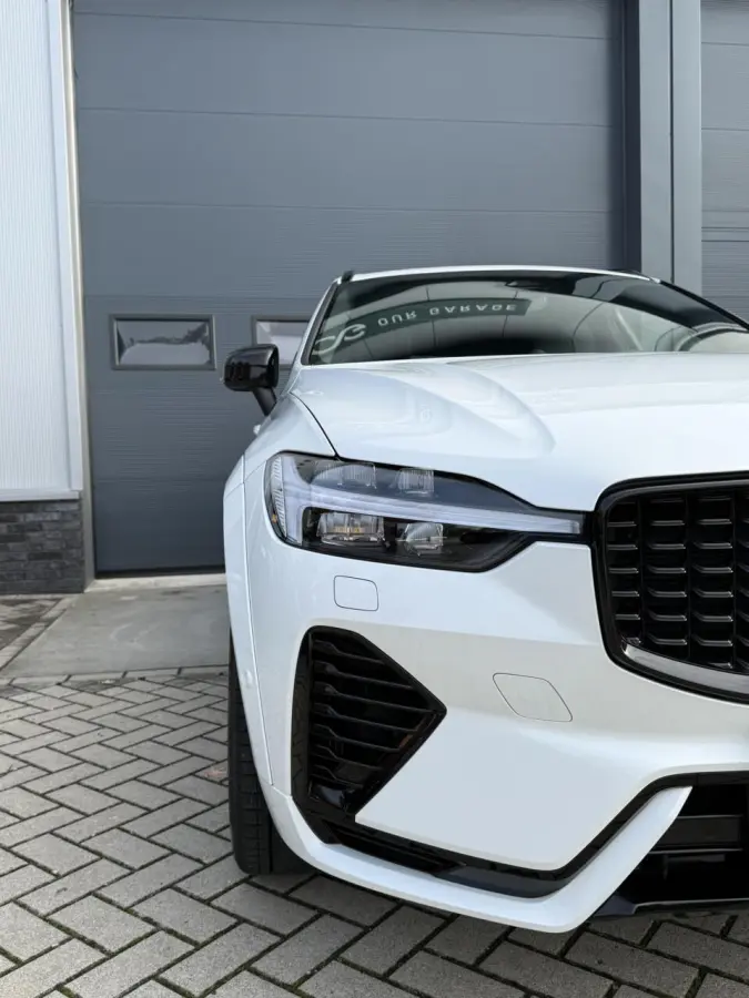 2.0 T8 AWD R-Design|Facelift|Lucht|B&W|Pano|22''