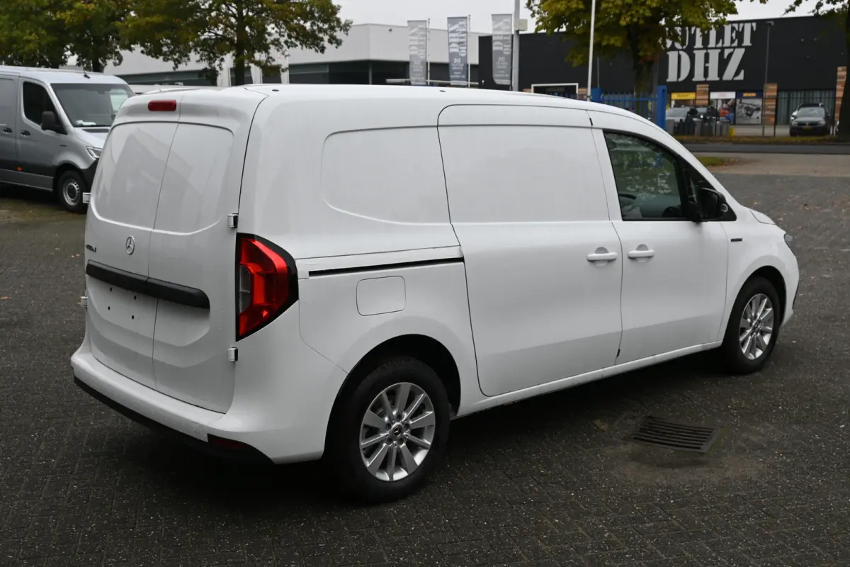 112 Pro L2 51 kWh Climate controle, Snellader, Zitcomfort pakket, Armsteun, Etc.