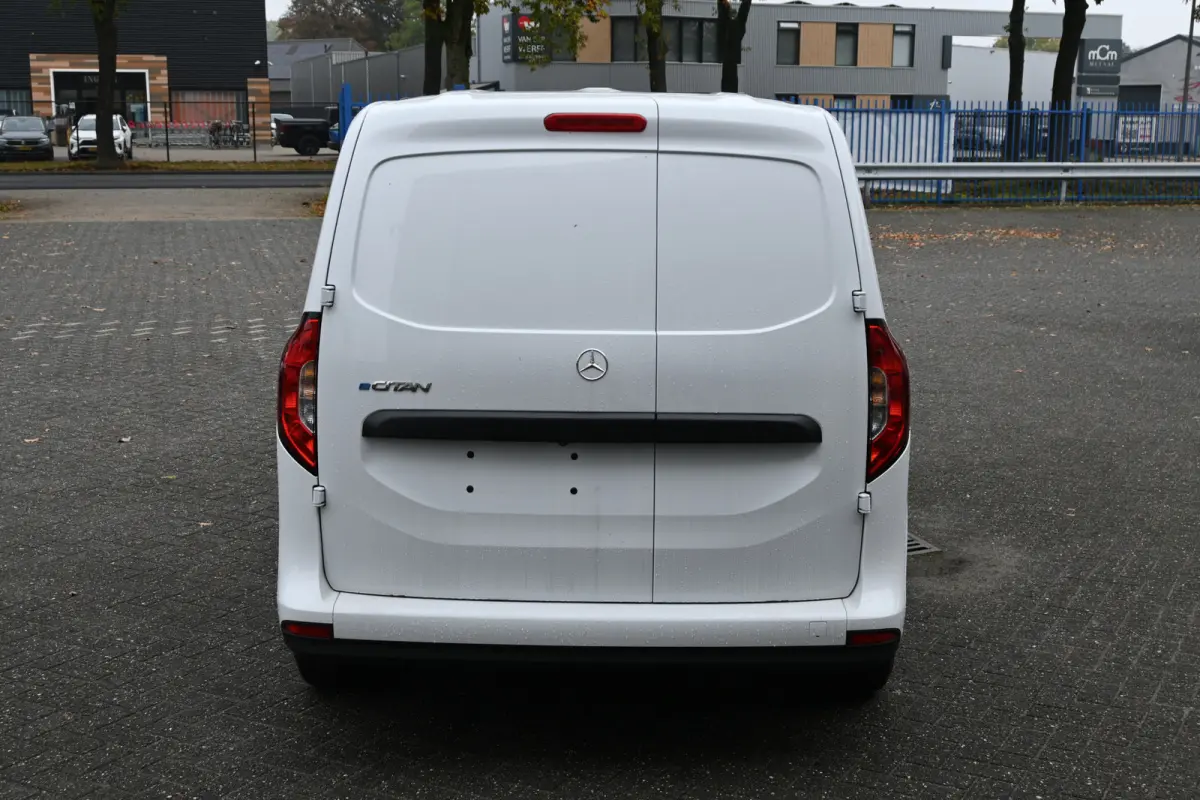 112 Pro L2 51 kWh Climate controle, Snellader, Zitcomfort pakket, Armsteun, Etc.
