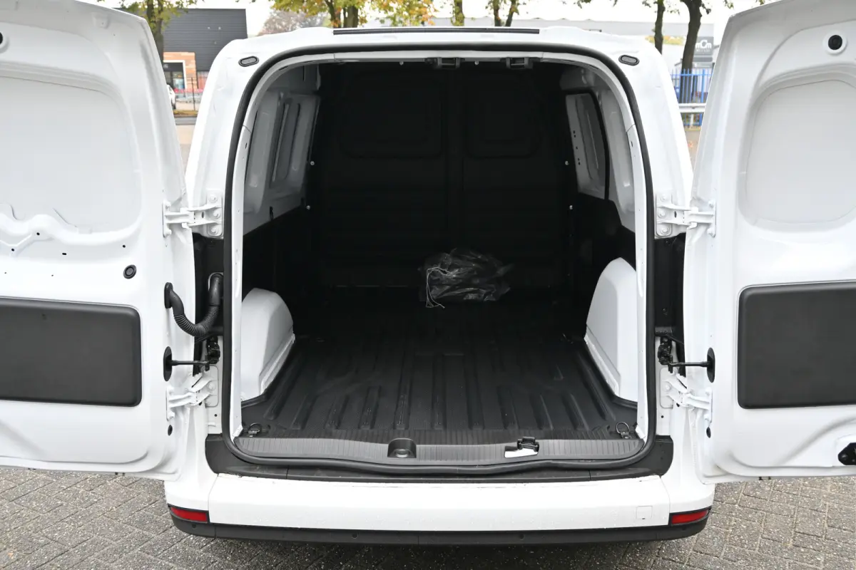 112 Pro L2 51 kWh Climate controle, Snellader, Zitcomfort pakket, Armsteun, Etc.