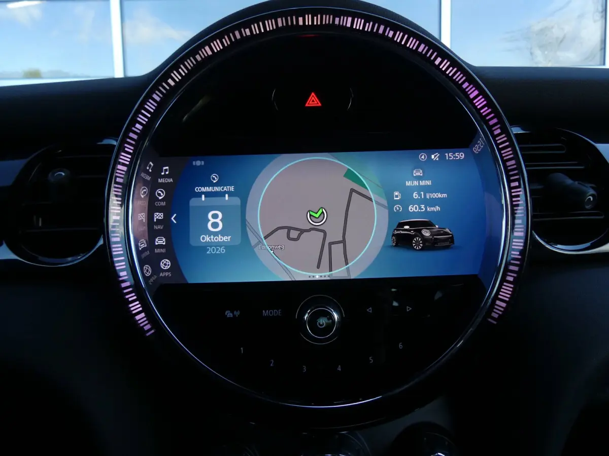 Automaat Carplay 17" Led Stoelverwarming Keyless
