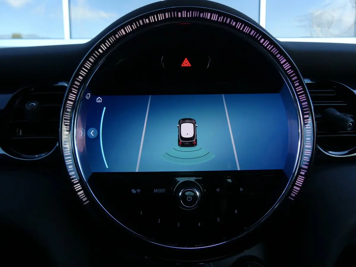 Automaat Carplay 17" Led Stoelverwarming Keyless