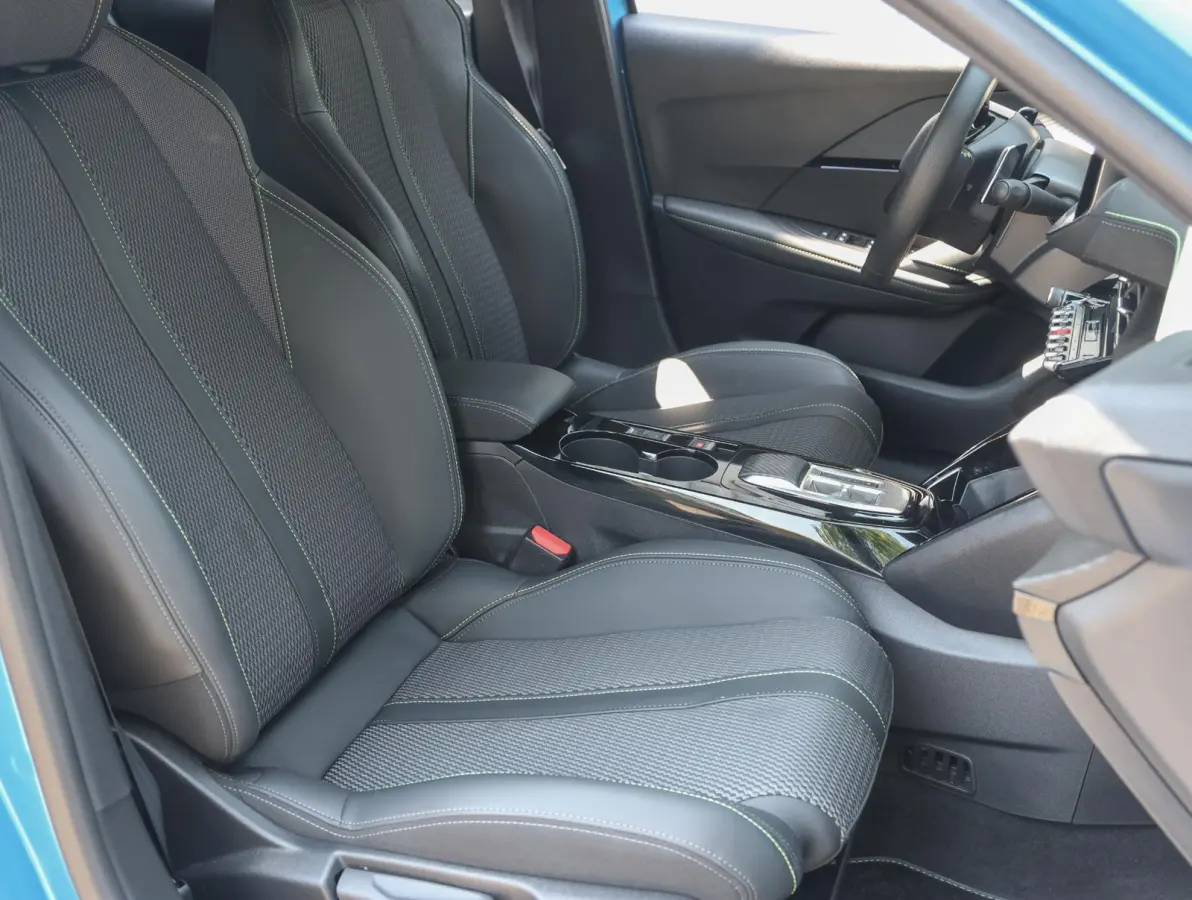 1.2 145pk Hybrid GT | Navigatie | Camera voor en achter | Adaptive Cruise Control | Draadloos Apple Carplay en Android Auto | Full LED kolampen