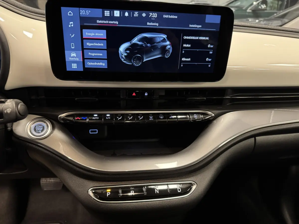 Urban 42 kWh |AIRCO|SNELLADEN|16" INCH LM VELGEN|CARPLAY|LED|