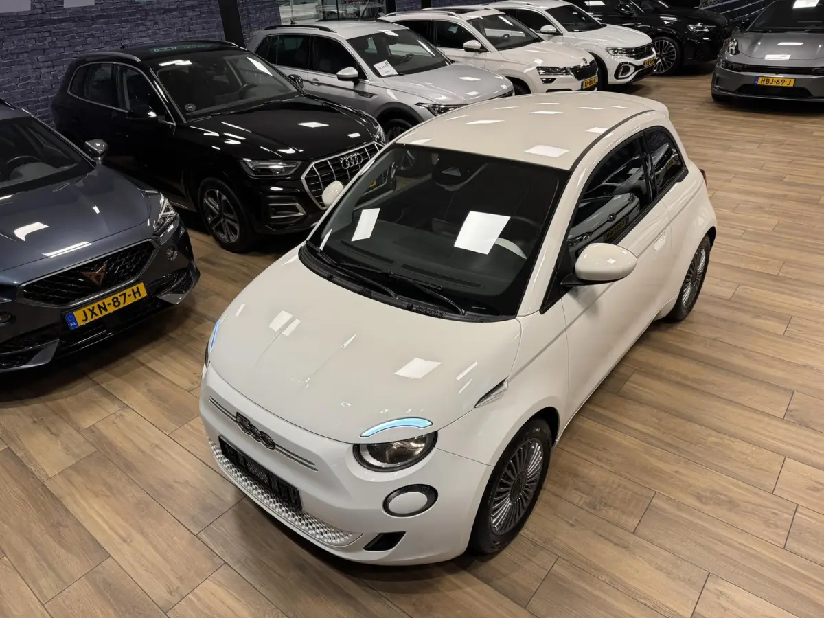 Urban 42 kWh |AIRCO|SNELLADEN|16" INCH LM VELGEN|CARPLAY|LED|
